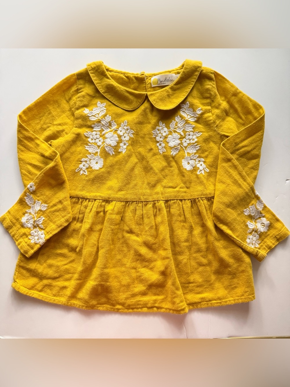 Mini Boden Mustard Yellow Embroidered Peter Pan Collar Long Sleeve Top size 6/7